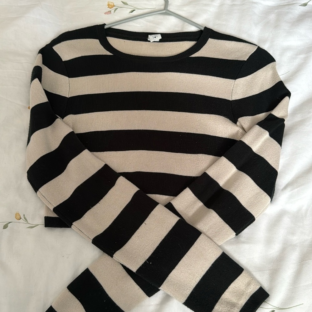 STRIPPED SHIRT